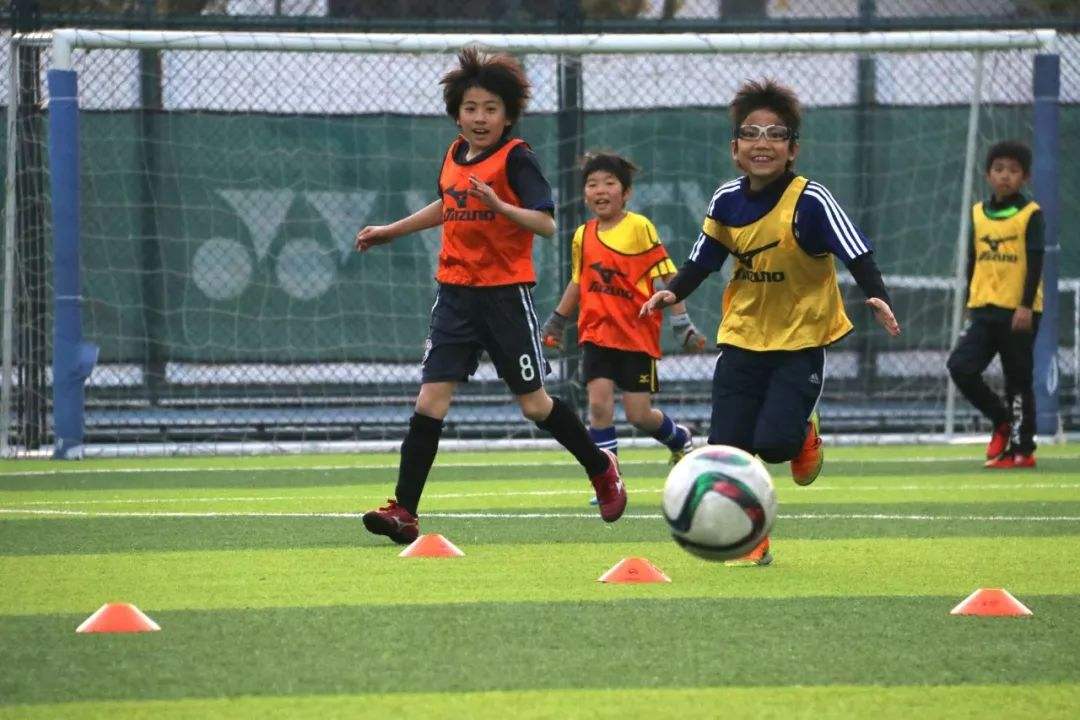 日本小学足球（日本全国小学生足球联赛）