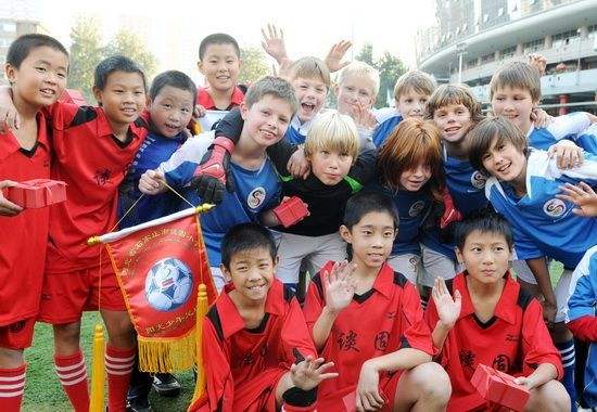日本小学足球（日本全国小学生足球联赛）