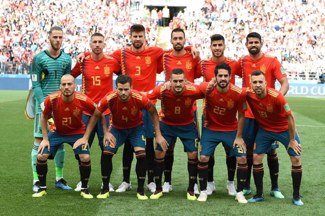 西班牙世界杯阵容（西班牙世界杯阵容2022有拉莫斯吗）