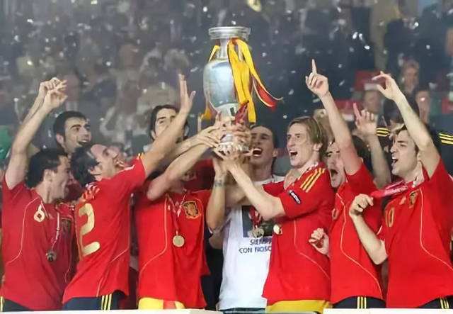 世界杯西班牙夺冠（世界杯西班牙夺冠几次）
