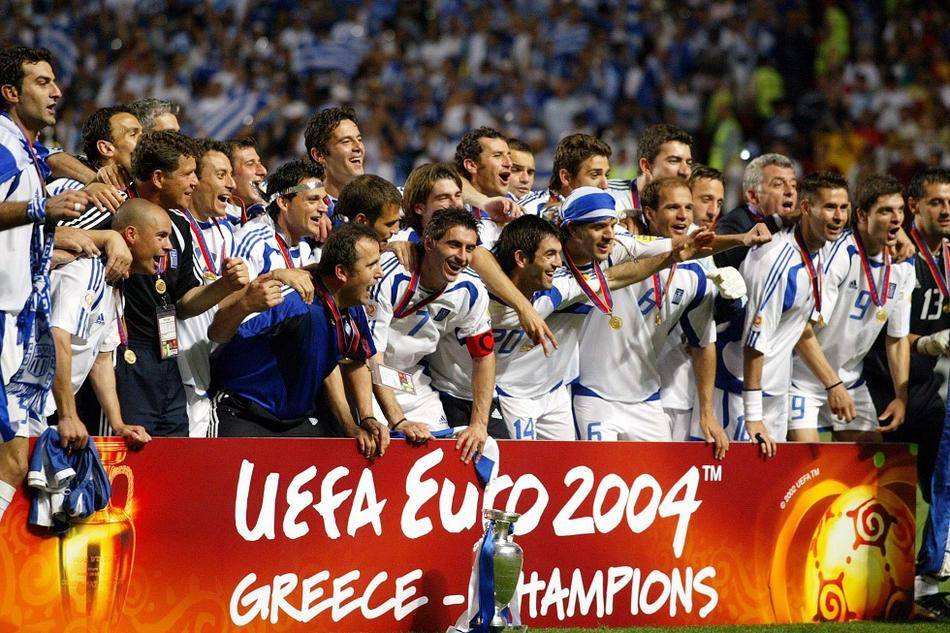 2004欧洲杯决赛（2004欧洲杯决赛c罗落泪）